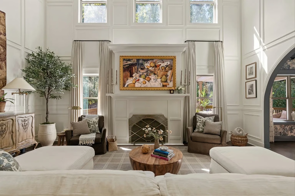 Elegant Interior Design in Belle Meade Home